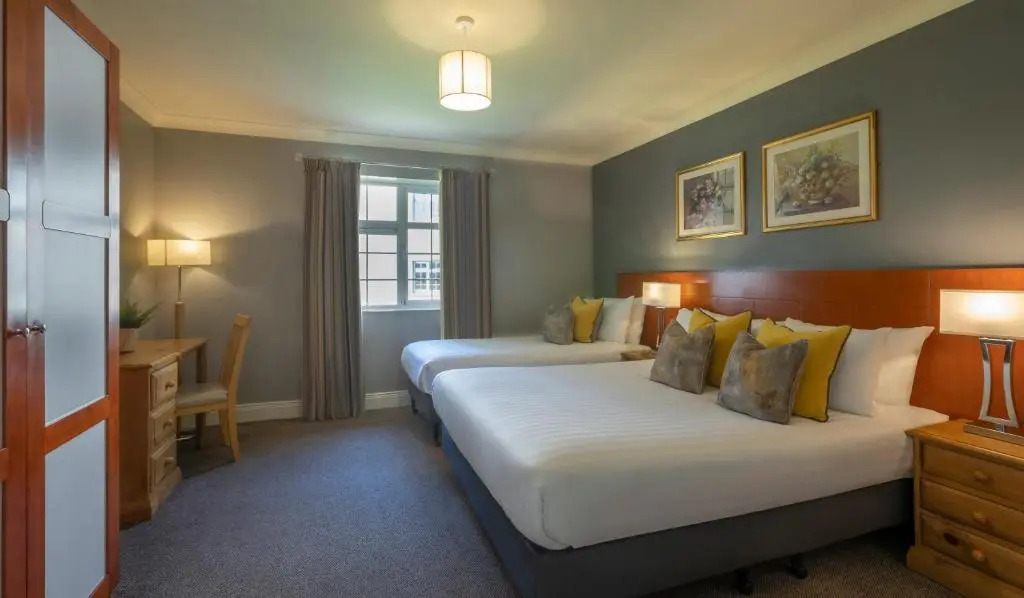 Gleneagle River Apartments