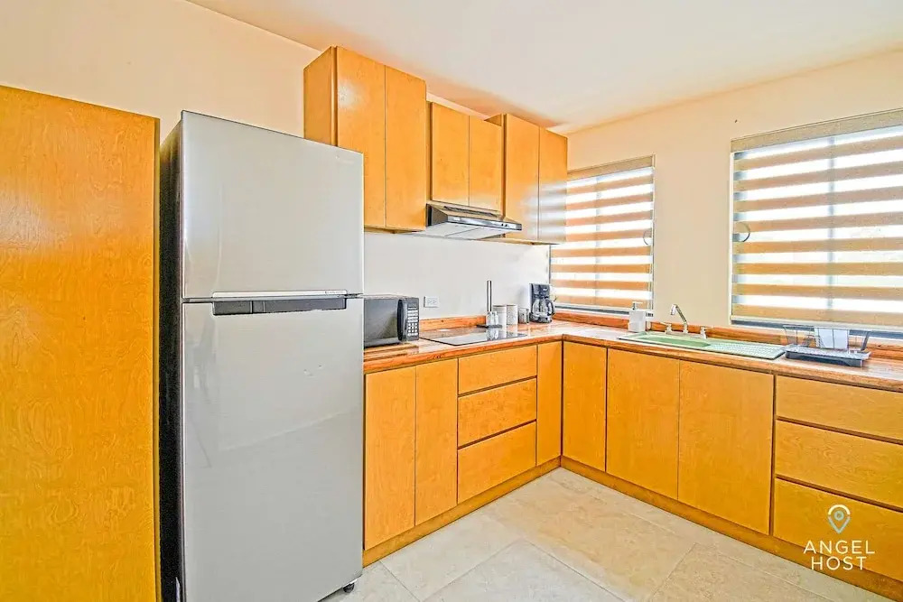 Cozy Stay with onsite Pool Near Malecon