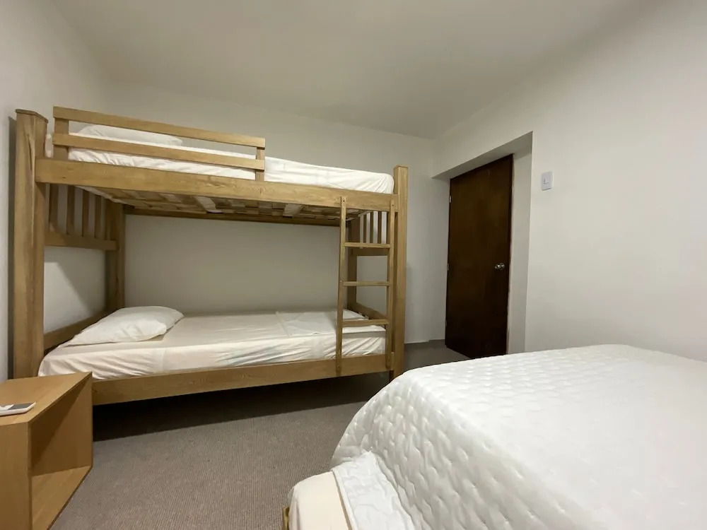 GL Hostal