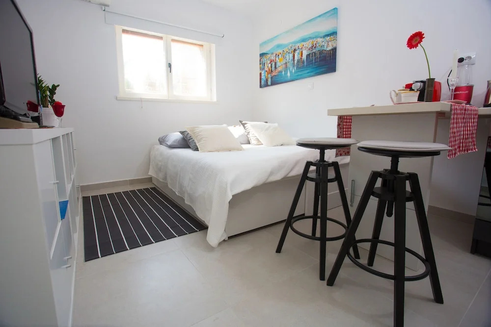 Studio Apartment Laganini