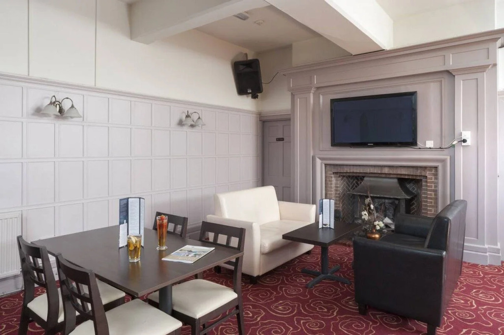 The Golden Lion Hotel