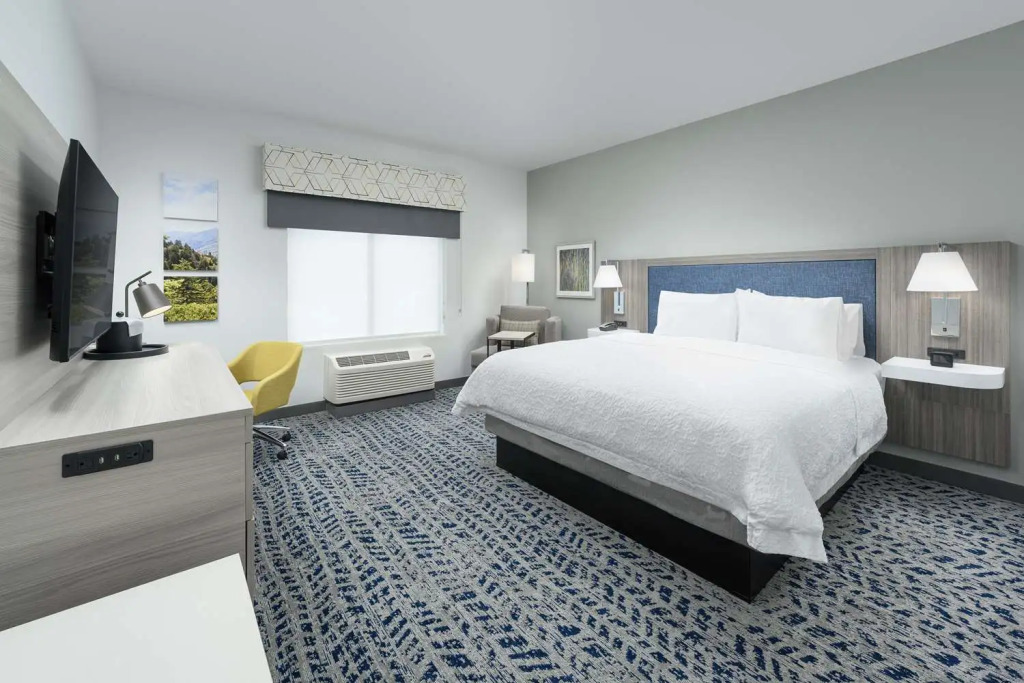 Hampton Inn by Hilton Ashland City, Tn