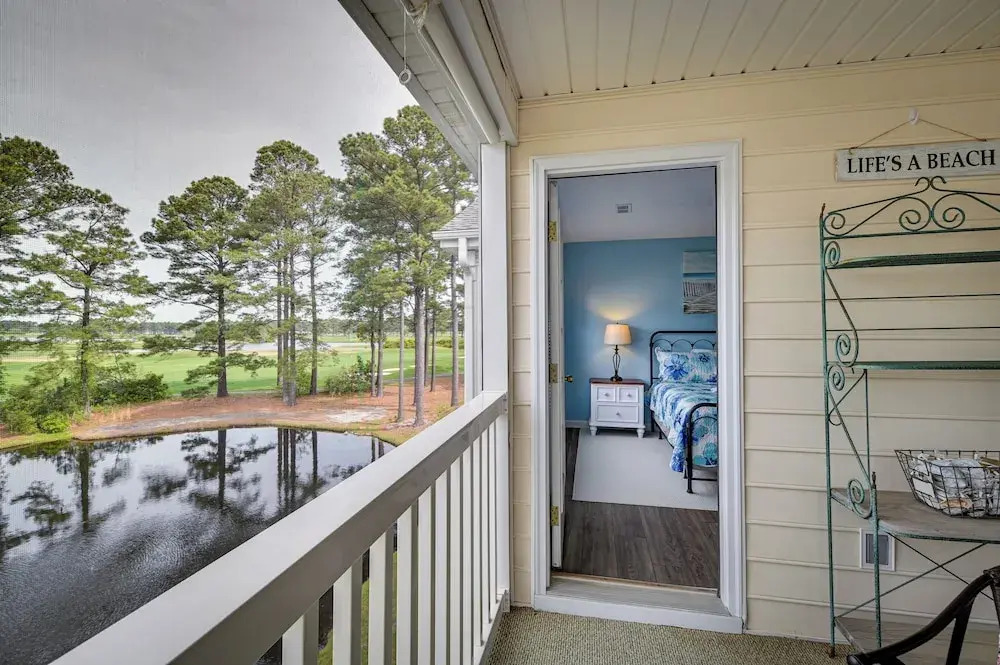 8 Mi to Boardwalk: Myrtle Beach Condo Near Golfing
