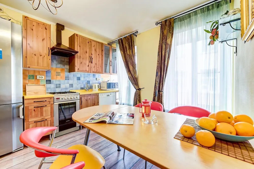 Welcome Home Apartments Summer Garden