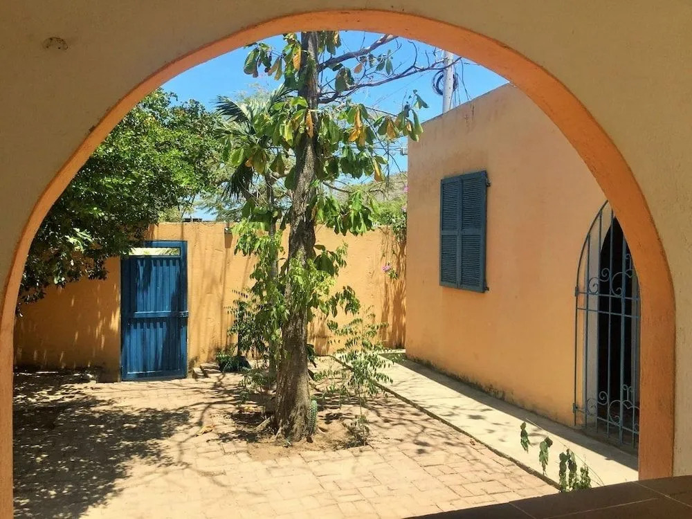 Hostal Hábitat Coral
