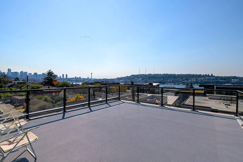 A-seattle Urban Village-top FL 2 Private Brs- Slp6