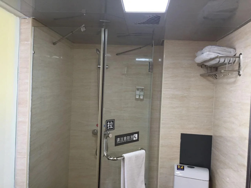 7 Days Inn Guilin Seven Star Park Branch