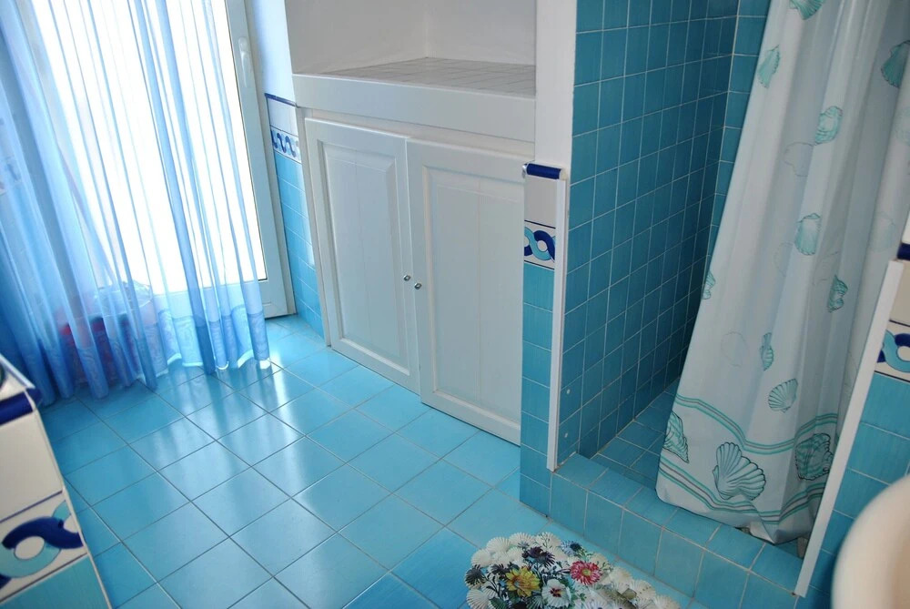 Air-conditioned Apartment With sea View Balcony in the Center of Formia