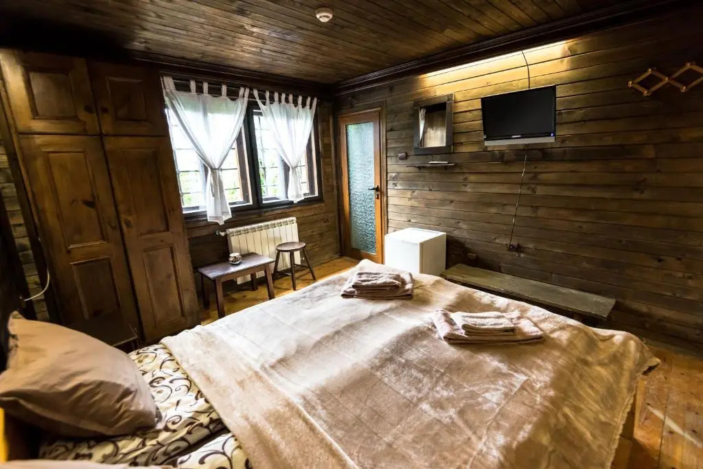 Select Zlateva House