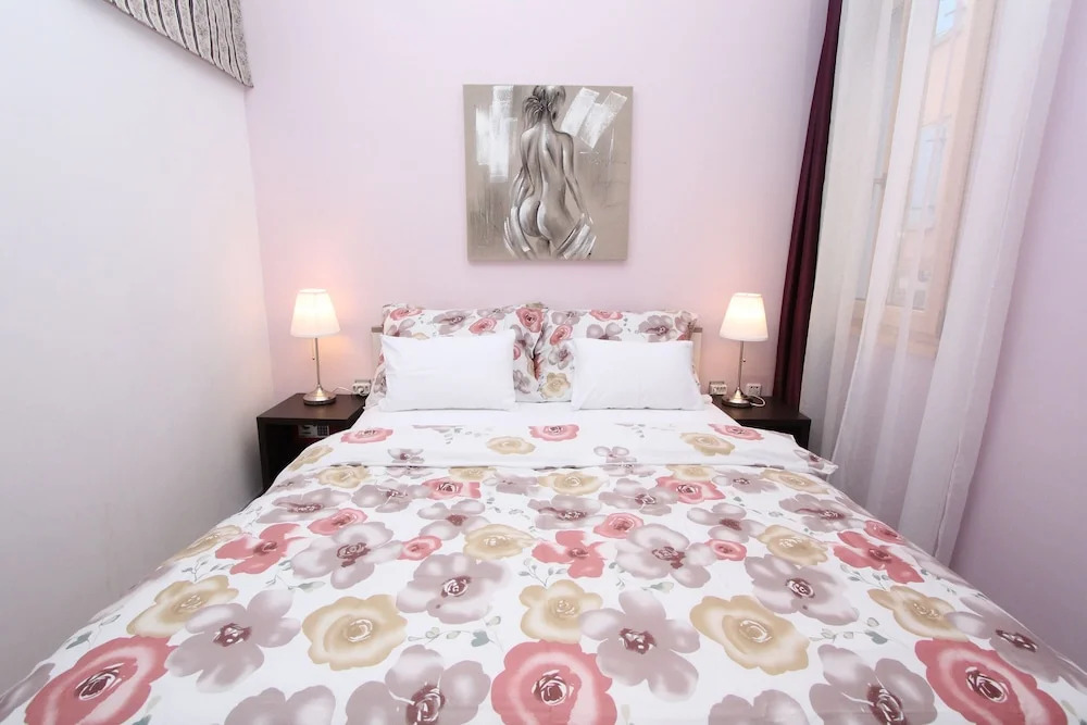 Apartment Grisia