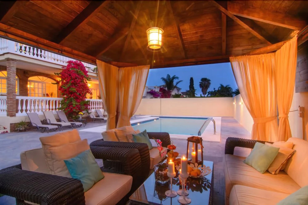 Beach front villa with private pool
