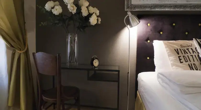 Golden Stars Deluxe Budapest Apartment