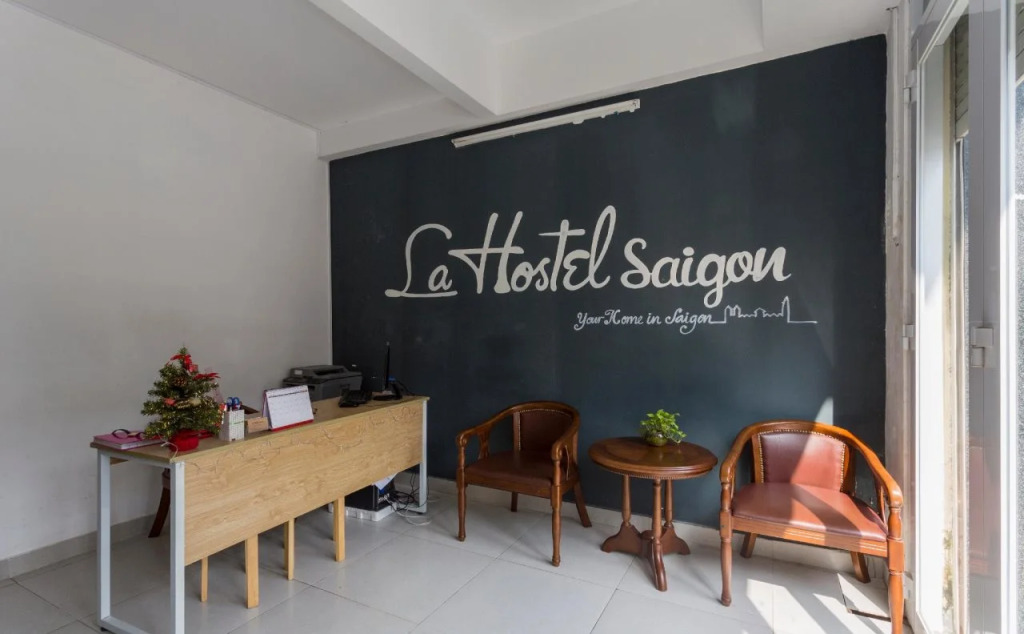 Fam Saigon Hostel