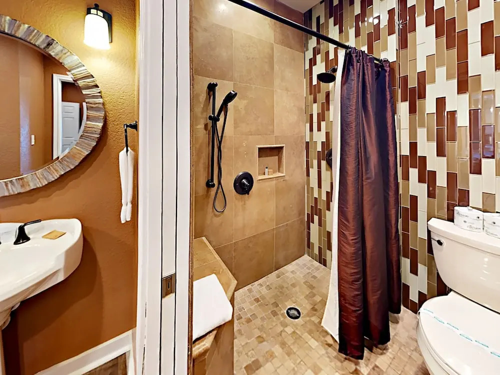 Selleck Condo - Four Bedroom Condo