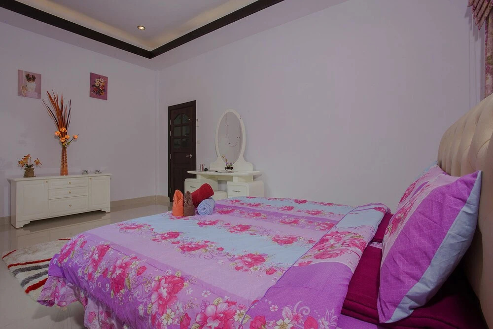 Thammachat P3 Victoria Villa 3 Beds