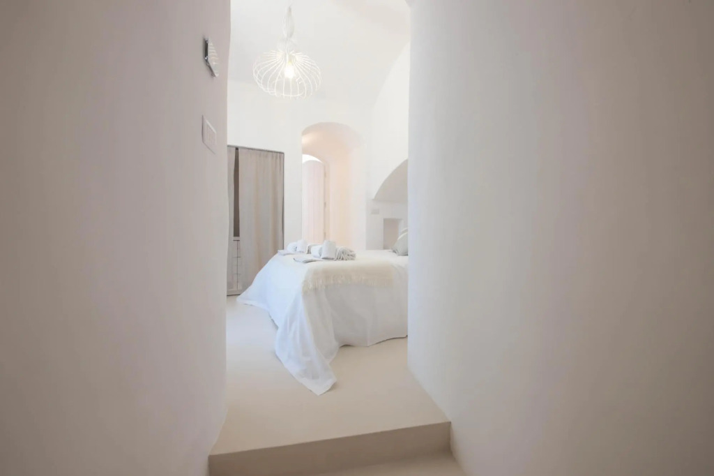 TD Lamiamola Stylish Trulli Lamie With Pool