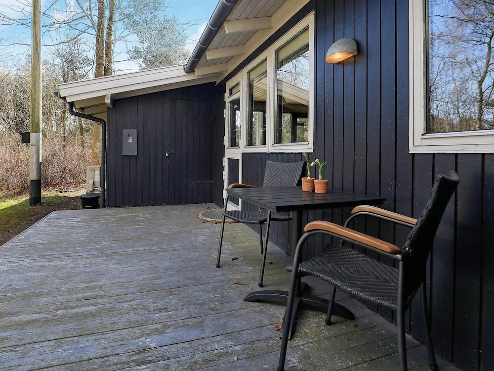 Gorgeous Holiday Home in Blåvand Jutland With Terrace