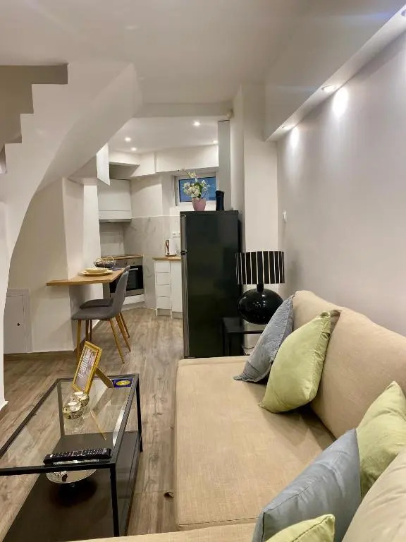 Seaside comfy apartment/ Palaio Faliro