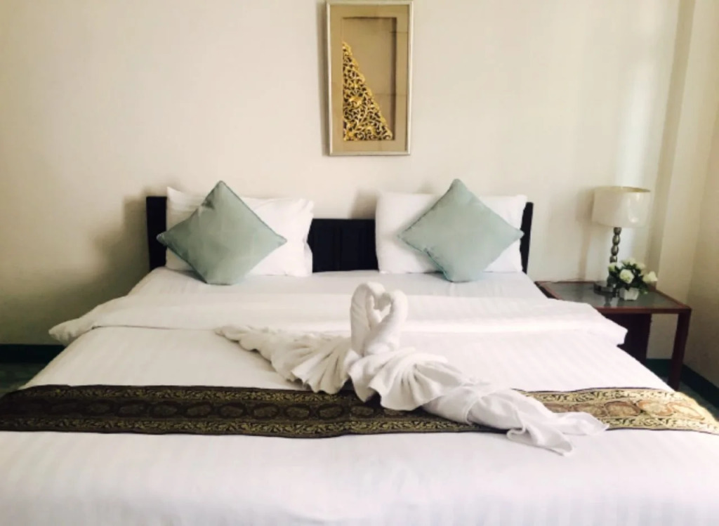 Bedtime Huahin Hotel