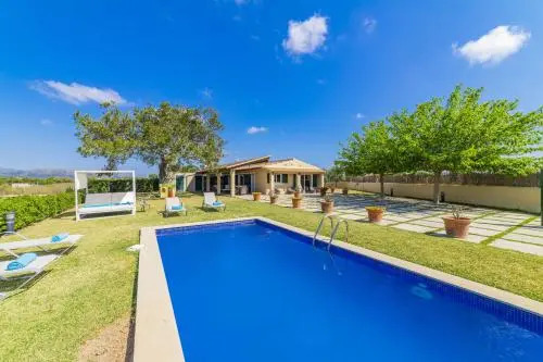 Villa Ambient / Sa Finqueta