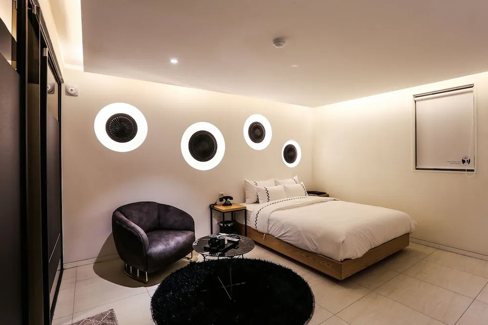 Jeonju Mari Hotel Park Store