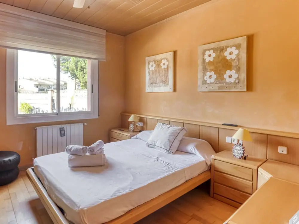 Villa Near Beach & Wineries