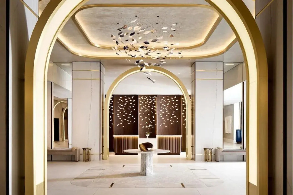 Harrahs New Orleans Hotel & Casino - A Caesars Rewards Destination
