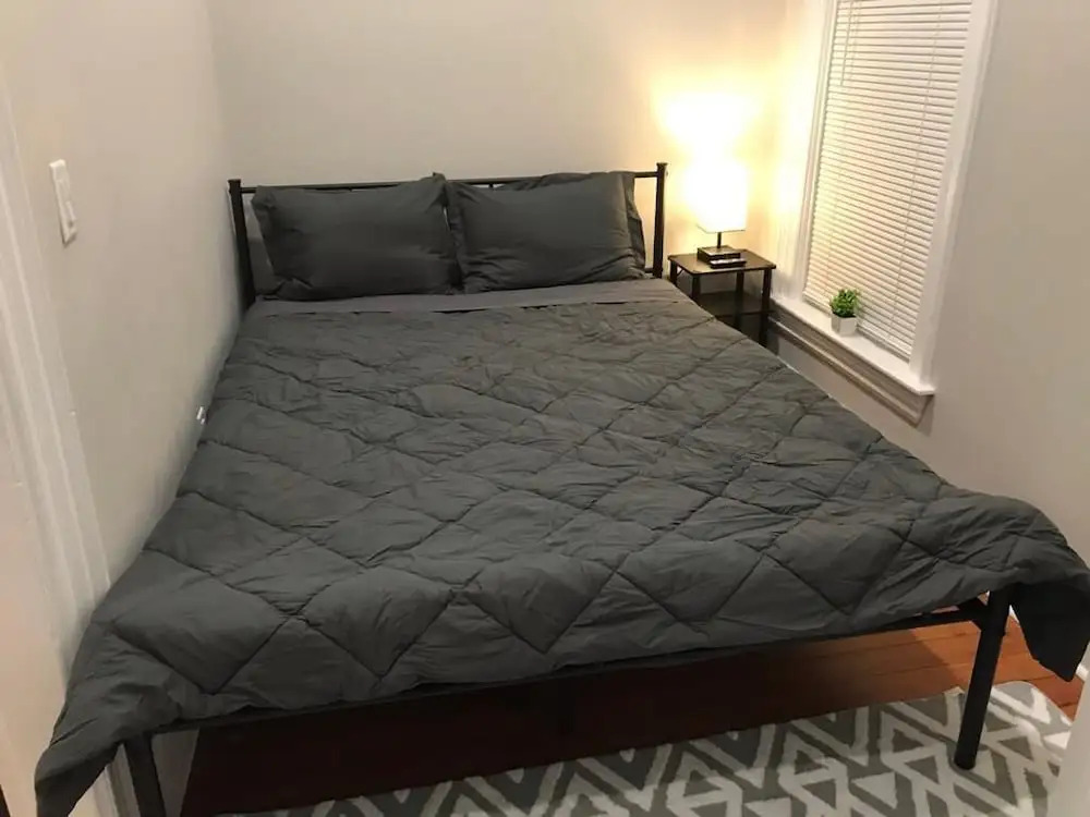 HomeStay - B&B - Near South Boston - JFK-Umass Area