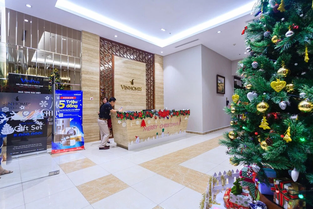 Luxury Apartmentel Vinhomes Golden River