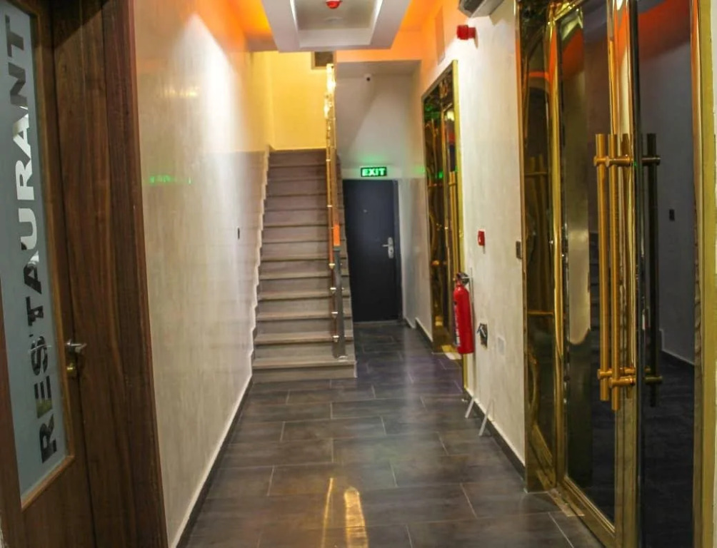 Joshesther Olive Hotel