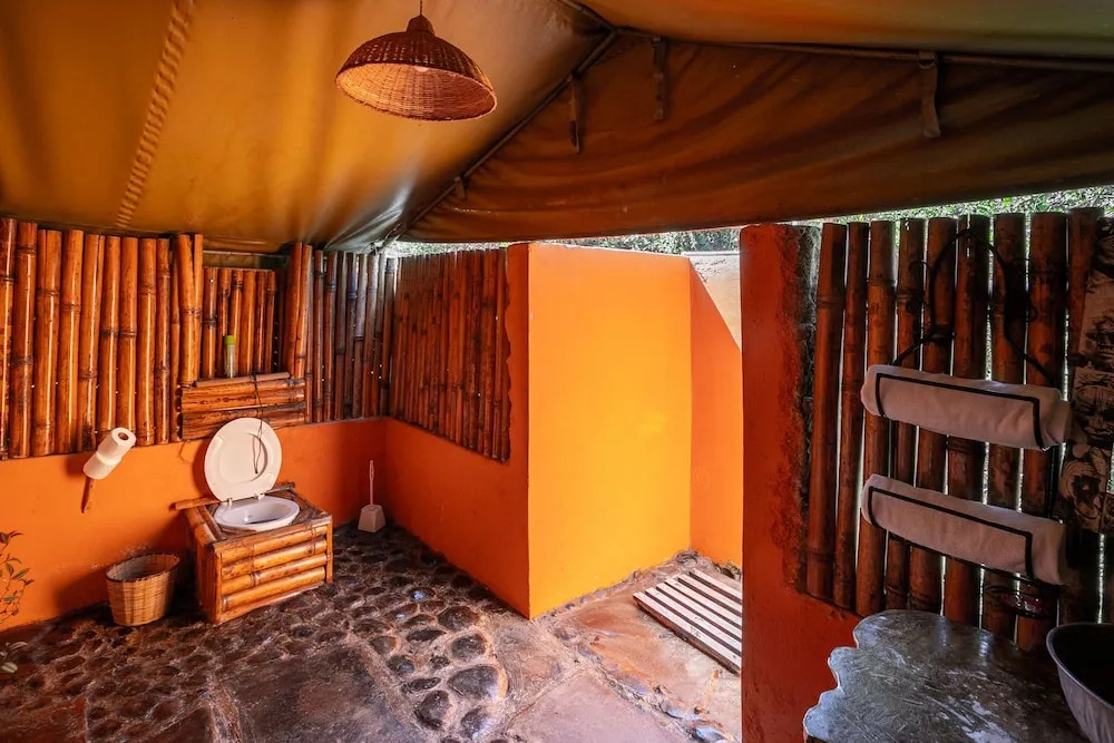 Punda Milias Lodge