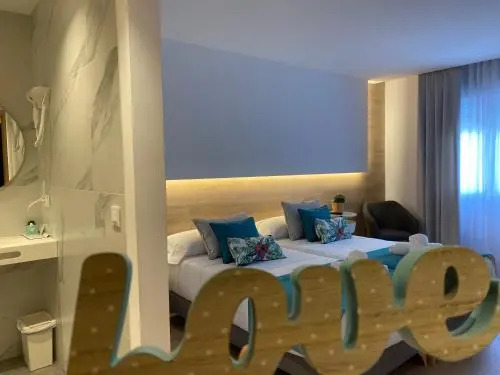 HOTEL LOTUS