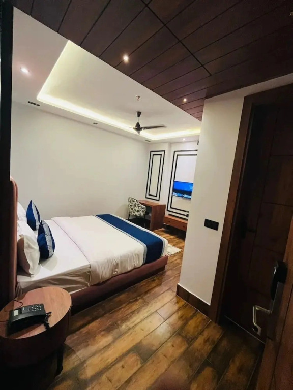Hotel Sky Inn