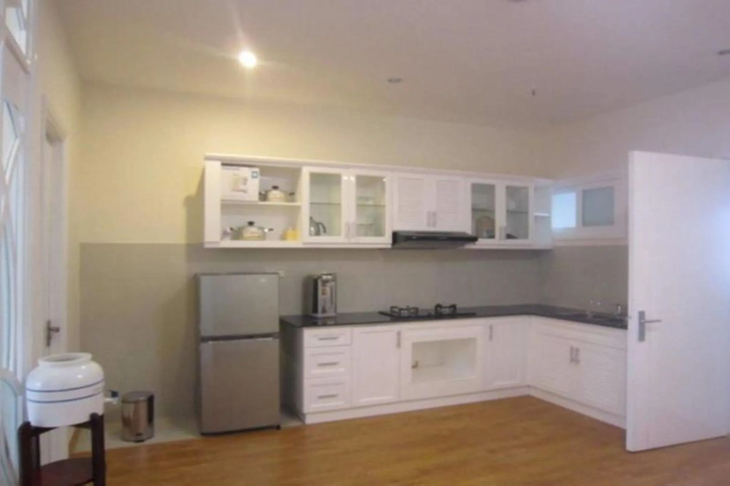 Queen Central Apartment Hotel
