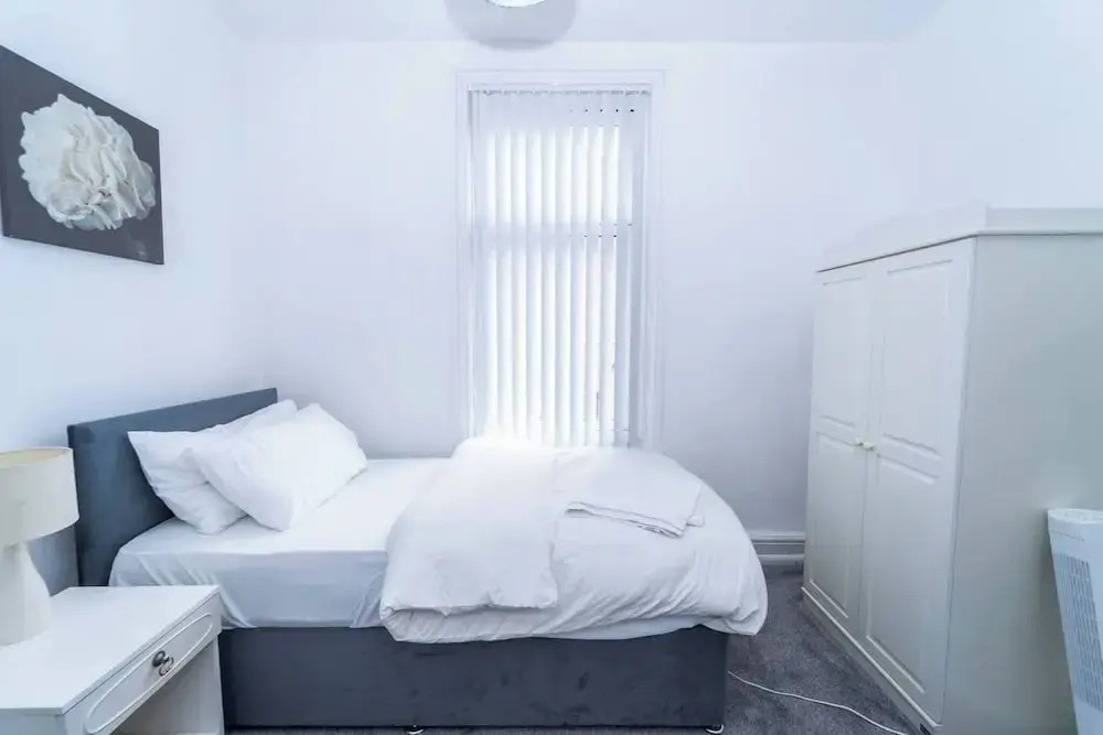 Charming Victorian Home in Heart of Leicester