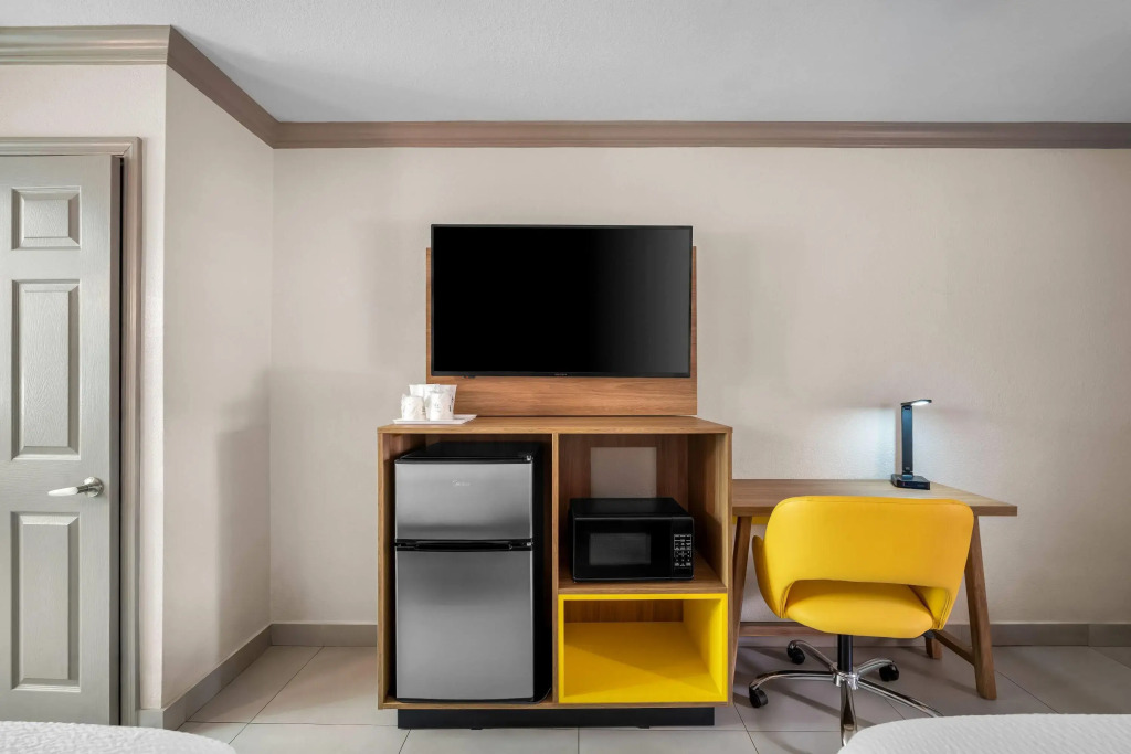 Days Inn by Wyndham Florida City