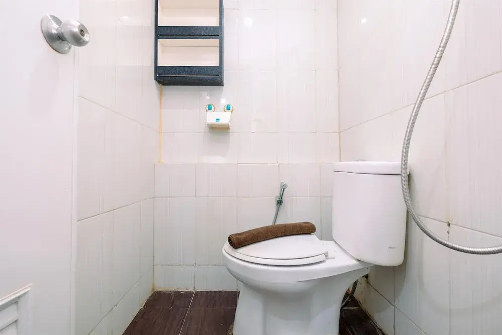 Best Deal And Modern 1Br Green Pramuka City Apartment