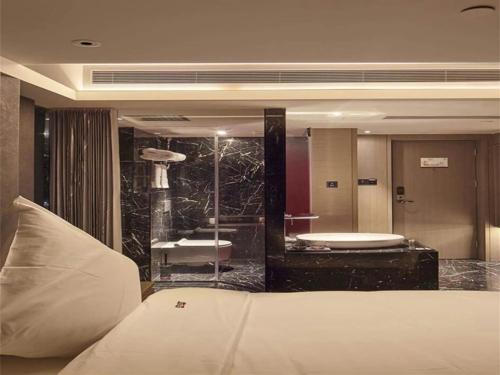 Mercure Yangzhou Dongguan Street