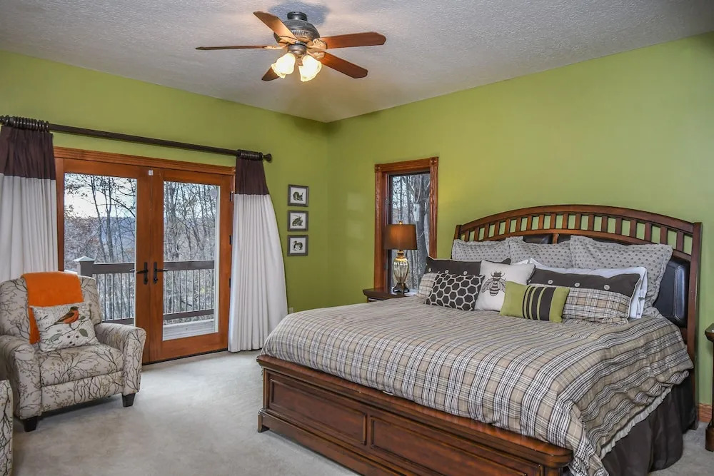 Cherries Jubilee 4 Bedroom House