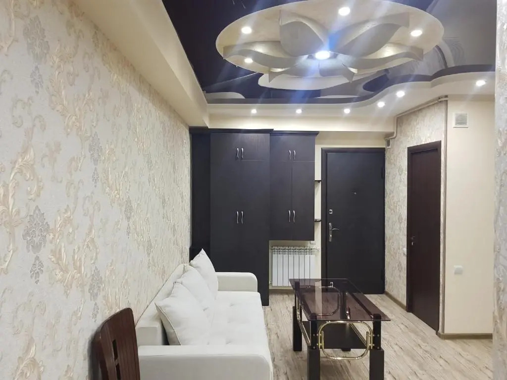 Luxury Apartment-3 in the Center of Yerevan, Safaryans Family