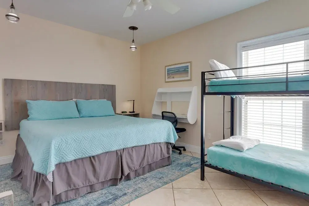 Orange Beach Family Duplex w/ Deck < 1 Mi to Shore