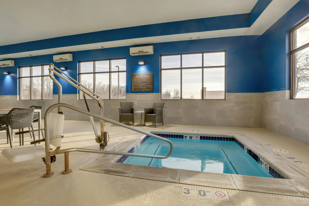Hampton Inn & Suites St. Louis - Edwardsville