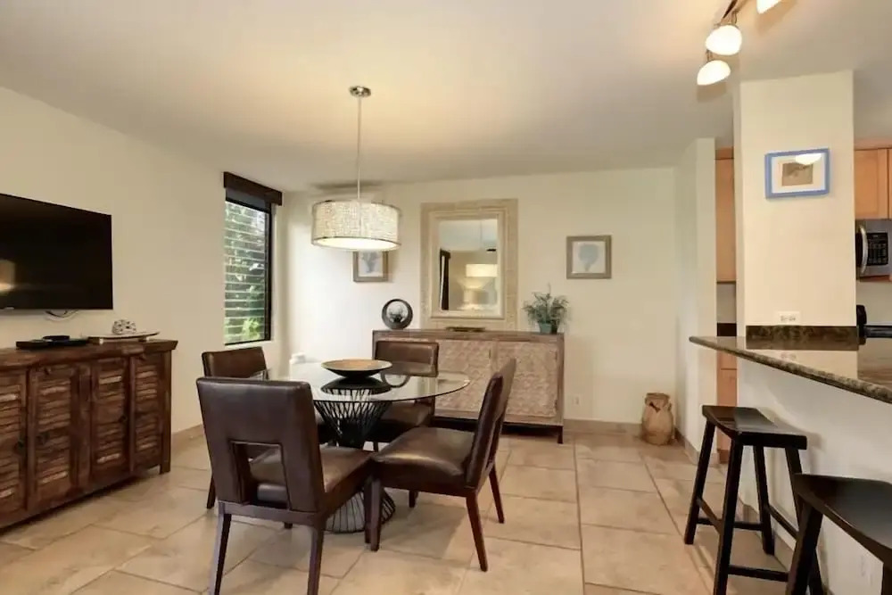 Wailea Ekahi, #33b 1 Bedroom Condo by RedAwning