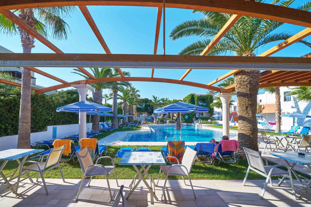 Eva Bay Hotel On The Beach