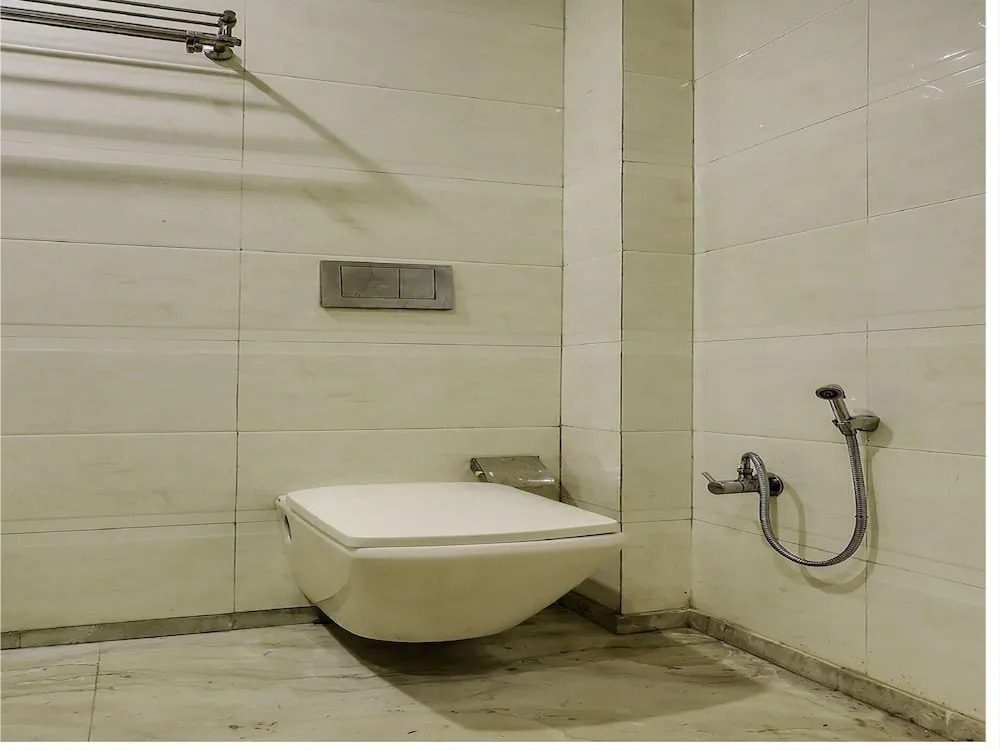 OYO Townhouse 281 Harsh Vihar Near M2K Cinemas Rohini