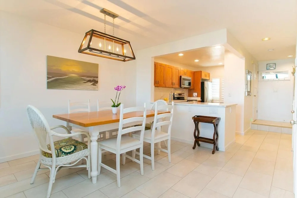 SEA Haven 113 [2/2.5] Free Activities! & Oceanfront Wifi Pool
