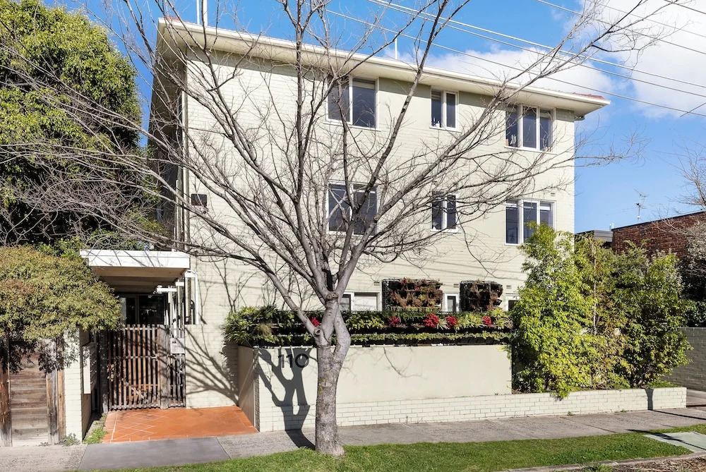 Windsor Apartments by Urban Rest