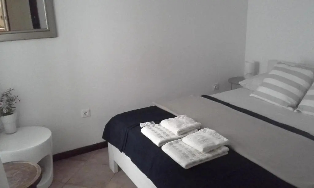 Apartment and Room Ivica