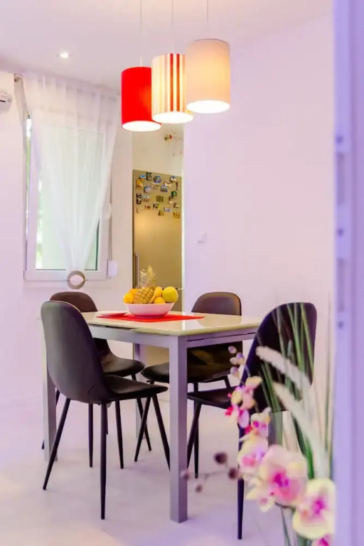 Studio Luce Mala