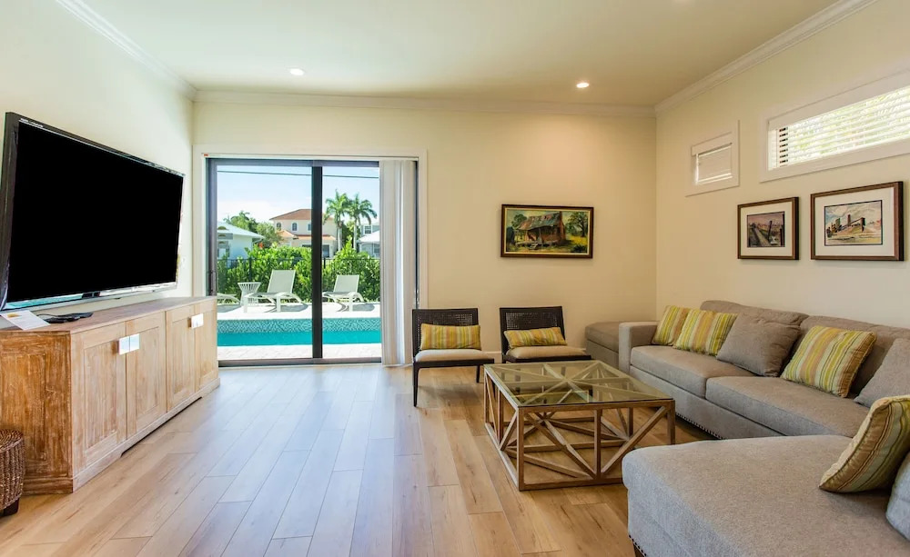 Sorrento 4 Bedroom Home by NFVH